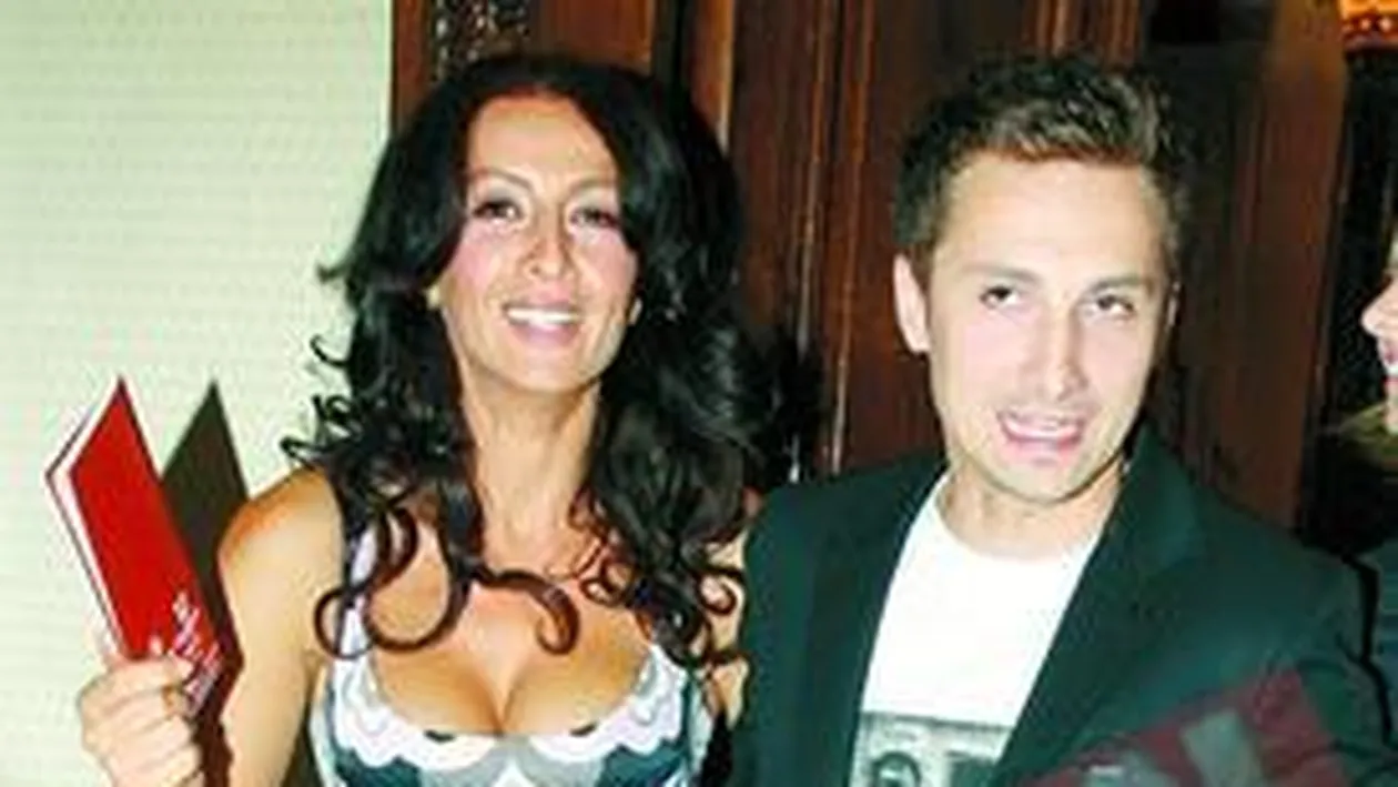 Dani,  vacanta secreta cu Mihaela