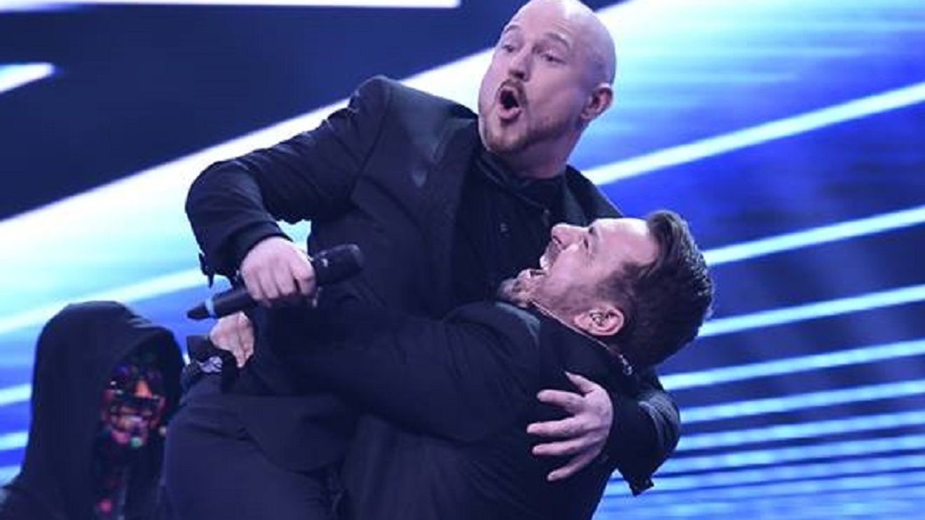 CÂŞTIGĂTOR "X FACTOR" 2017. El este concurentul care şi-a rotunjit conturile cu 100.000 de euro! “Singurul care a udat masa! Şi-a dat viaţa pe scenă”