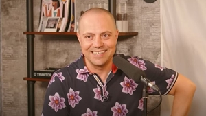 Dan Badea, ”amicul” tuturor fetelor în liceu. Dezvăluri spumoase din perioada adolescenței în podcastul lui Mihai Morar