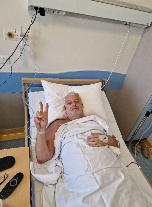 Cătălin Crișan, pe patul de spital