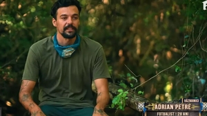 De ce a vrut Adi Petre să iasă din competiția Survivor, de fapt. Prin ce trecea noaptea: „Valorile mele sunt clare”