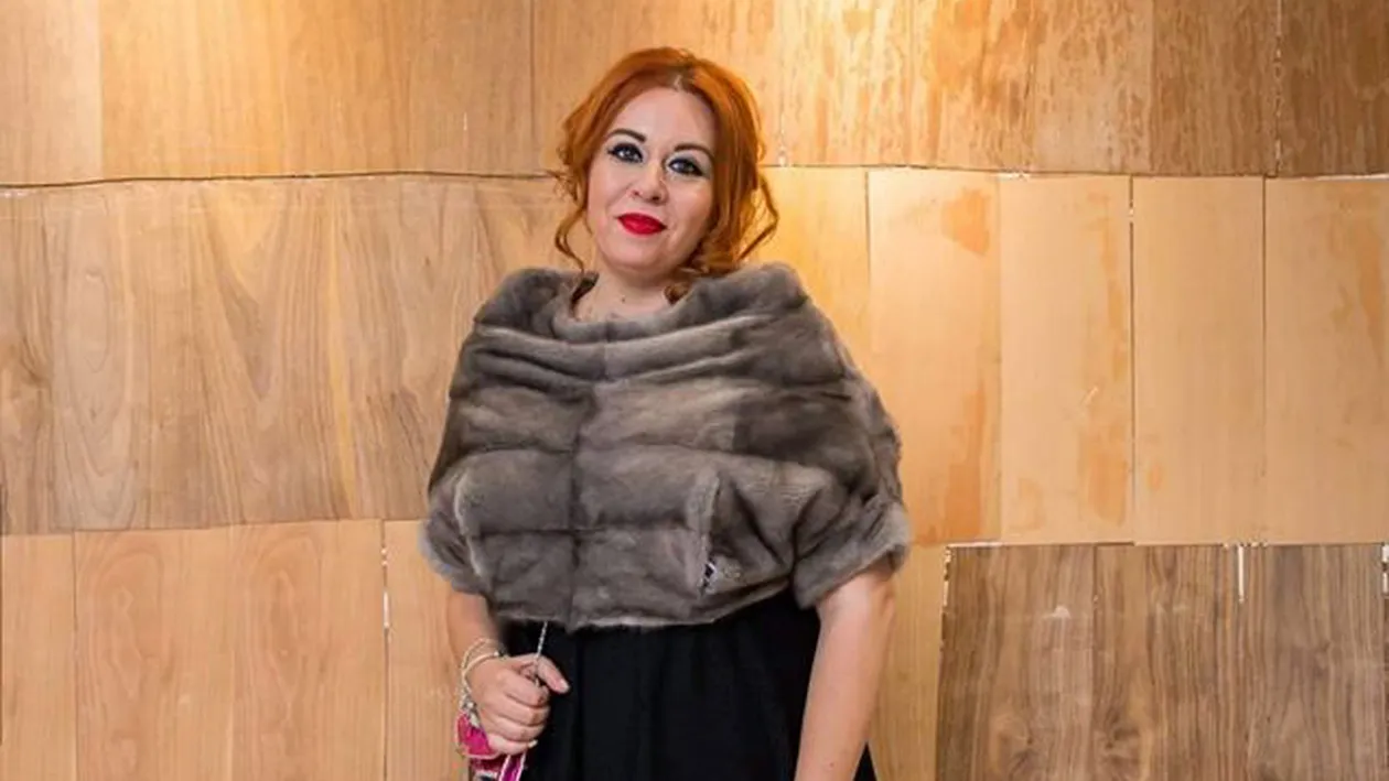 OANA ROMAN a surprins pe toată lumea la un eveniment monden! Vedeta slăbeşte tot mai mult