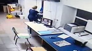 Imagini VIDEO cu momentul cutremurului din Vrancea, surprinse de camerele de supraveghere! Cum a fost resimtit