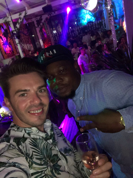 Sean Norvis a devenit DJ în urmă cu 12