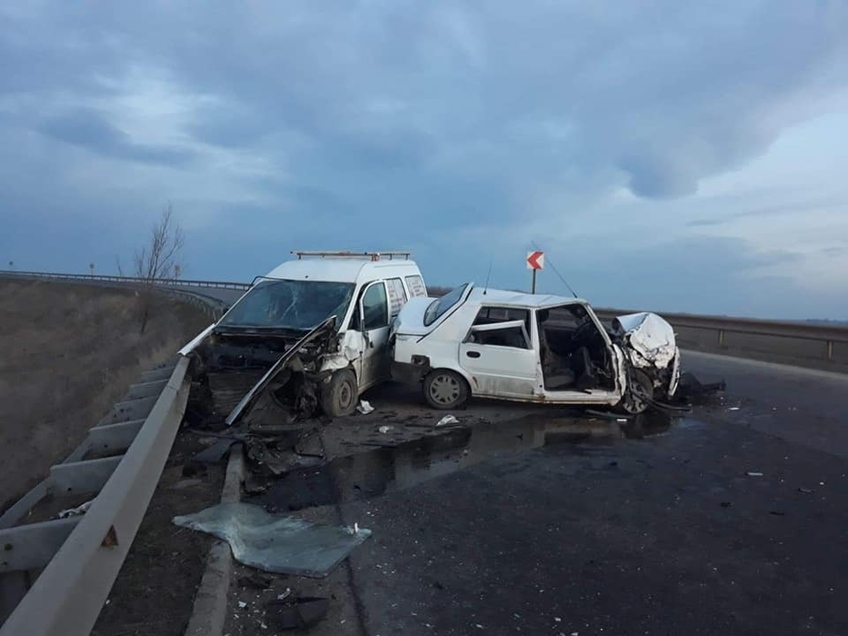Polițistă din Pașcani, mesaj dur la adresa șefilor. A fost trimisă în misiune cu o Dacia SuperNova și a făcut accident: „Mașinile morții”