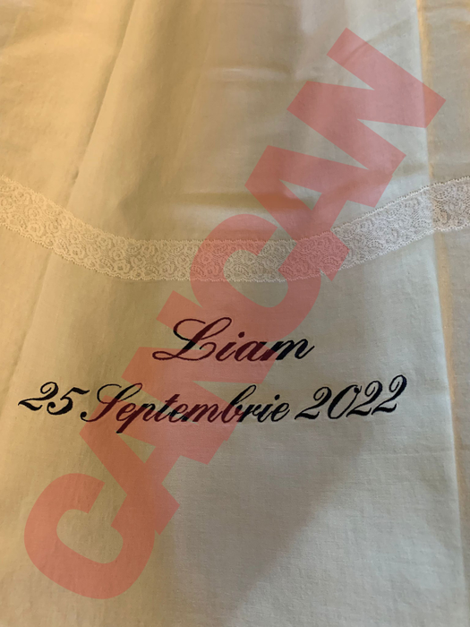 Laurențiu Reghecampf și Corina Caciuc și-au botezat fiul, pe micuțul Liam! SURSA: CANCAN.RO