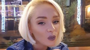 Maria Constantin şi-a schimbat look-ul! Cum arată acum cântăreaţa