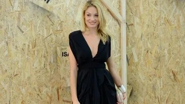 Decizie-soc luata de Valentina Pelinel la aproape un an de la accidentul de schi! Vezi aici cum se simte fostul manechin!