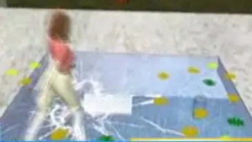 VIDEO O femeie de serviciu a cazut de pe acoperisul cladirii unde lucra!