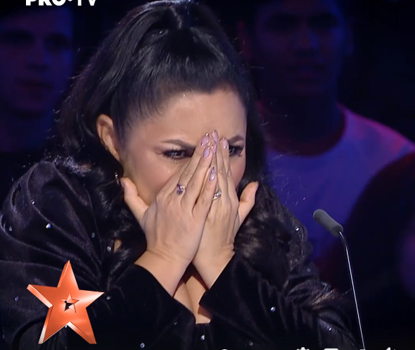 ”Românii au talent”. Jurații și publicul s-au îngrozit: ”Doamne ferește, mi-e frică! I-a rupt piciorul!” VIDEO