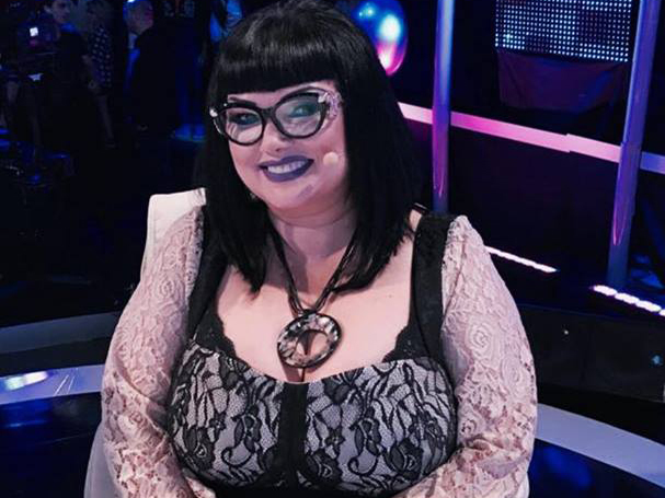 S-a pozat în costum de baie după operaţia de micşorare a stomacului. Cum arată, acum, Ozana Barabancea