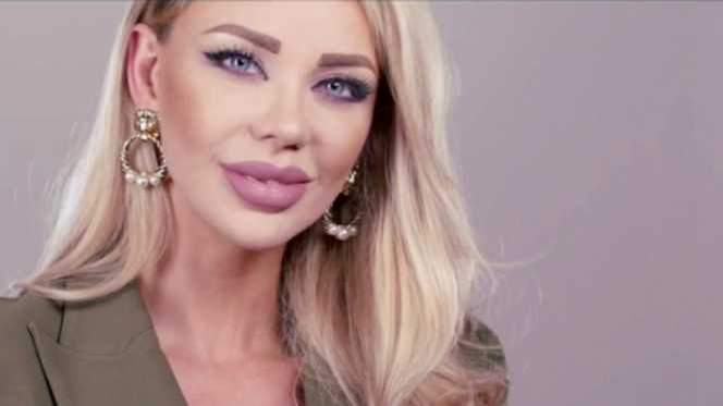 În ce sărăcie a trăit Bianca Drăgușanu! Dormea în stadionul din Petroșani și se încălța cu.. pungi!