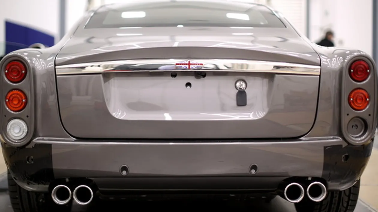 FOTO Vezi in premiera cum arata Aston Martin DB5 reinventat! Cu un motor de Jaguar, Speedback atinge suta in doar 4,8 secunde!