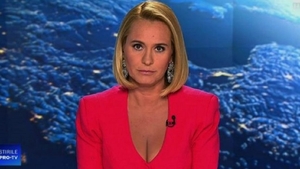 Andreea Esca, dezvăluiri din copilărie. Știrista de la Pro TV a fost bătută de părinți și dată afară din casă: „M-au lăsat pe preș”