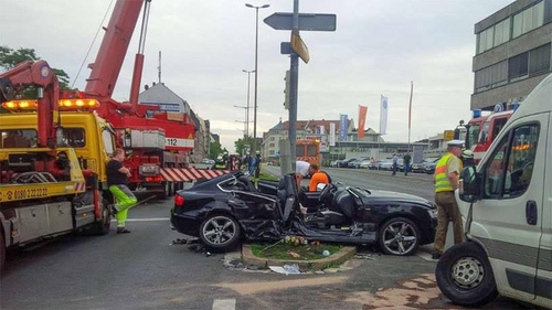 TRAGEDIE pe sosea! O tanara de 18 ani a murit si un barbat a fost grav ranit dupa ce s-au rasturnat cu masina, in Vaslui