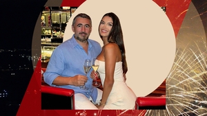 Mihai Gabriel Popescu, zis Mișu Pricopsitu’, “sparge” banca de Revelion. Sexy-soția ex-consilierului lui Ludovic Orban va jubila. Plătește 20.000 € pentru…