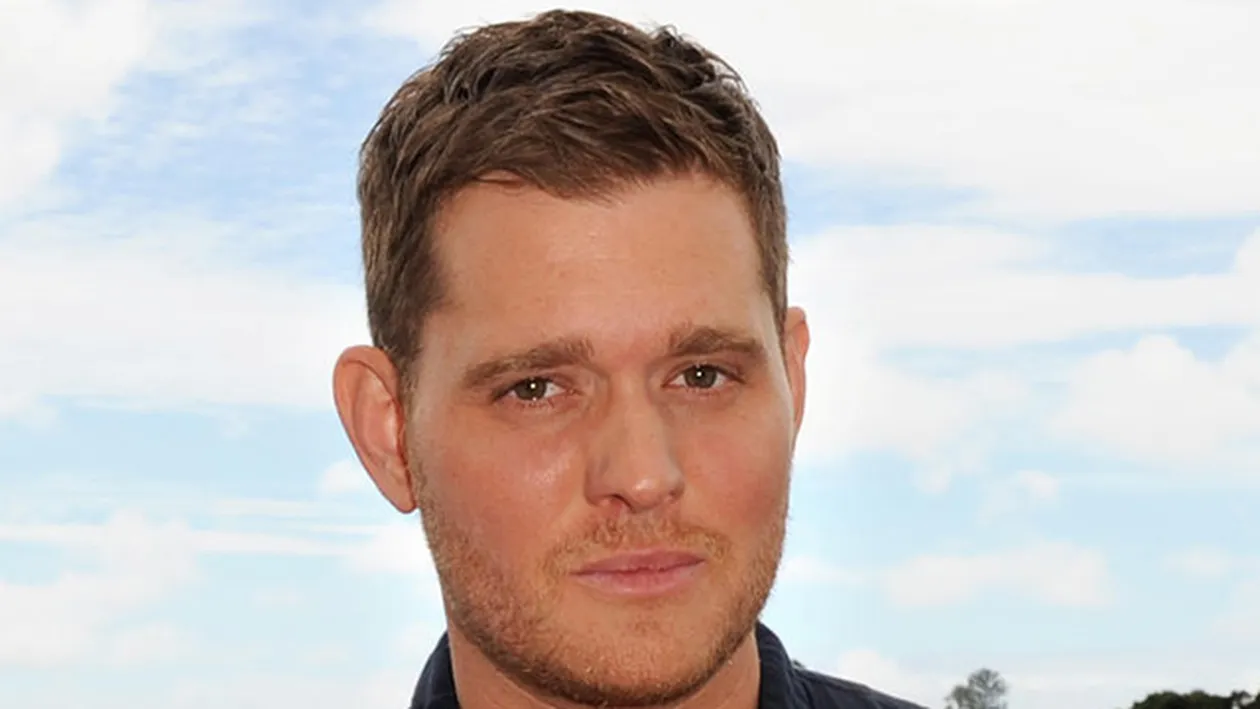 Michael Buble a devenit tata! Sotia artistului a nascut un baietel! Vezi aici prima fotogafie cu micutul