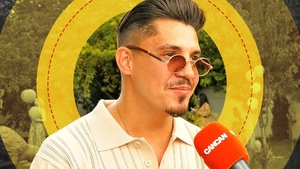 Bogdan de la Ploiești a făcut anunțul cel mare la pool party-ul fabulos: "Se lasă cu nuntă! Vanessa e omul trimis de Dumnezeu"