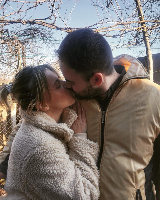 Ce s-a ales de veverițele lui Cătălin Măruță după ce au fost concediate de la Pro TV. Cum arată Alina și Mădălina acum și ce au ajuns să facă pentru bani