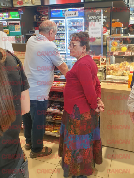 Cum arată marele actor Vasile Muraru la aproape 67 de ani. Forțează vara la benzinărie fără să țină cont de vârstă