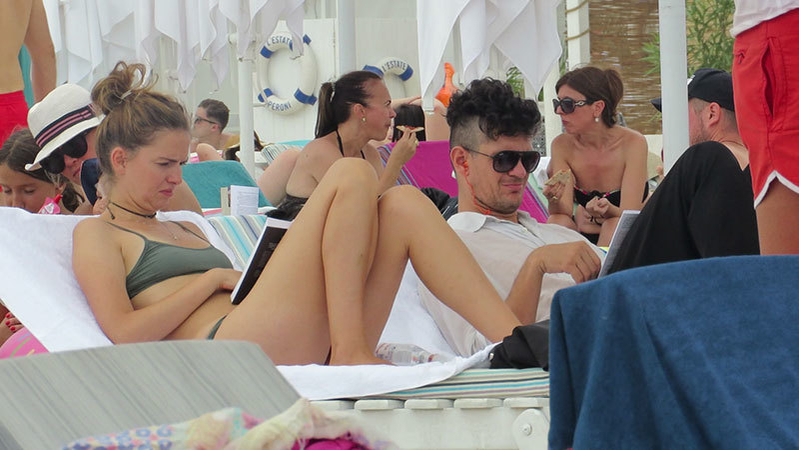 Iulia a făcut plajă la Mamaia