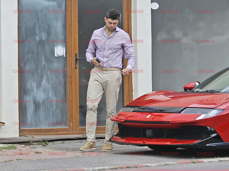 Ginerele lui Becali cu Ferrari 849 Testarossa
