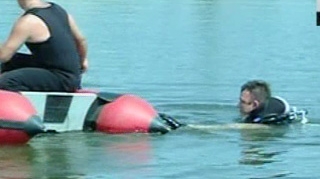 Un tanar de 20 de ani s-a inecat in lacul Saftica!