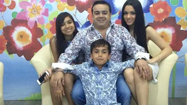 Adriana, fiica cea mică a lui Adrian Minune, a împlinit 14 ani! Ce cadouri a primit puştoaica de la părinţi