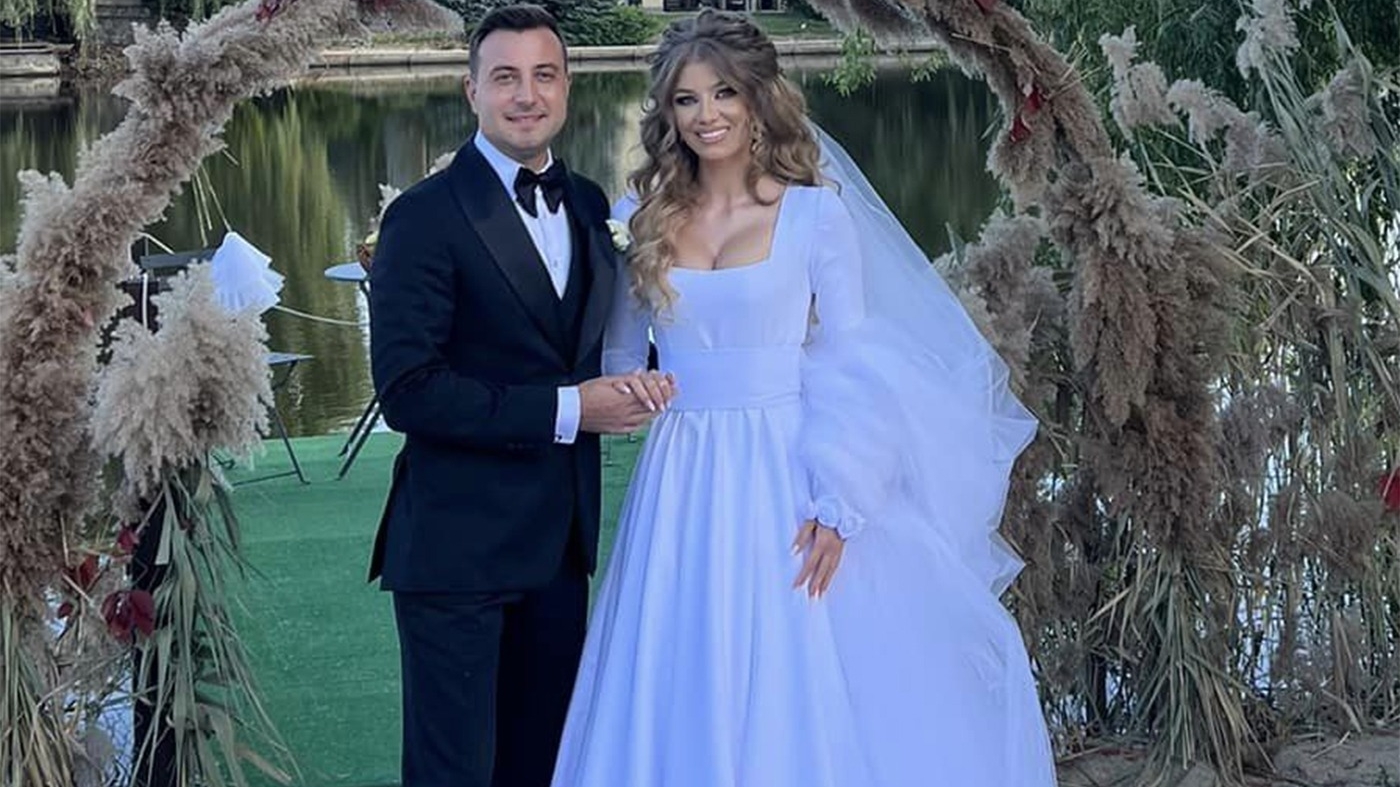 Imagini de la nunta Codruței cu Valentin Sanfira, din 2022. Detaliul care prevestea divorțul
