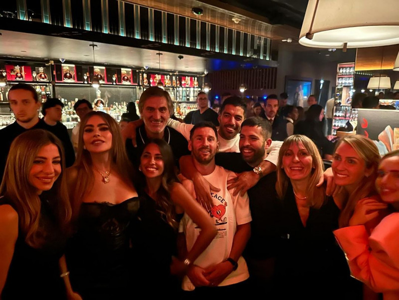 Leo Messi și Sofia Vergara, în oraș cu prietenii, în Miami / sursă foto: social media