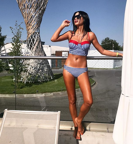 Daniela Crudu s-a pozat în maşină! Când s-au uitat mai bine, nu le-a venit să creadă cum arată şi cine era lângă ea: ”Puteam să jur că e soţia lui Pepe, nu tu!”