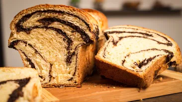 Reţeta minune de la un “MasterChef”! Cum transformi cozonacul uscat într-un desert delicios