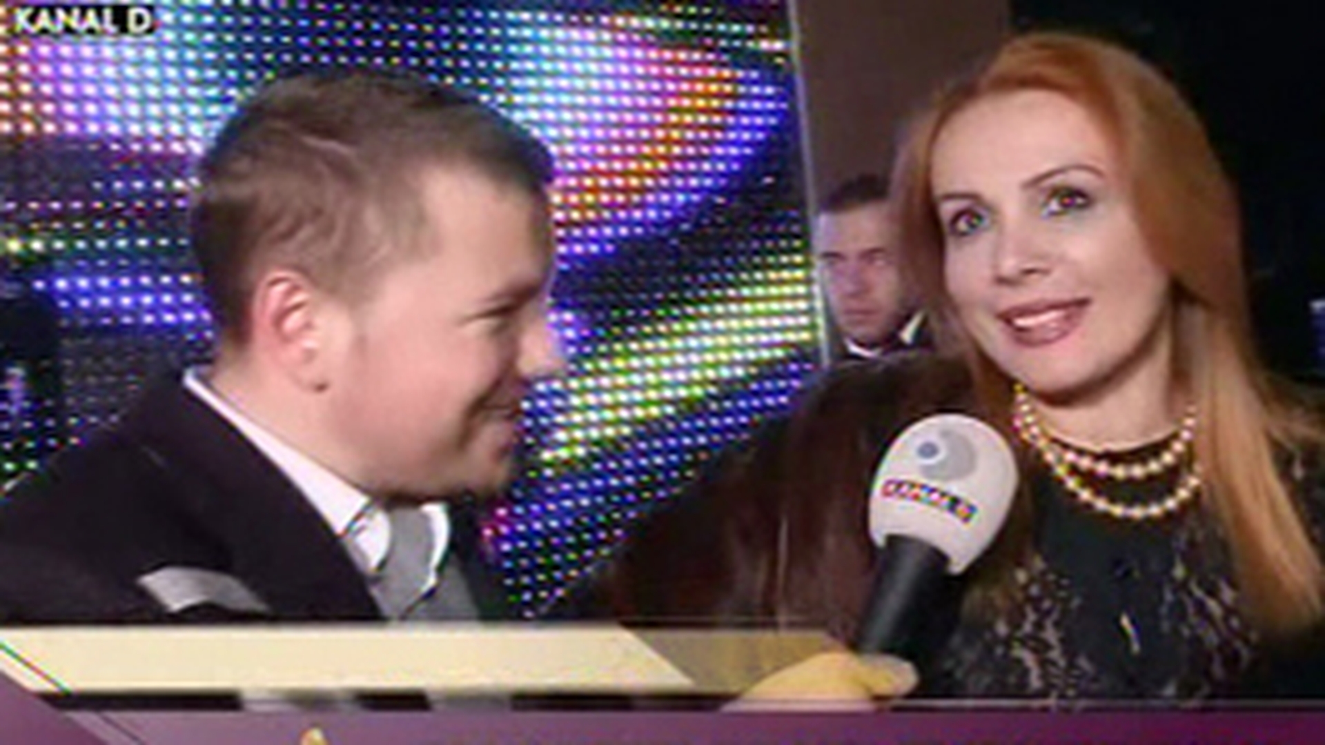 Dana Savuica asteapta cu nerabdare Ziua Indragostitilor: "Pun mare accent pe pasiune, pe culoarea rosie si pe lenjeria intima"