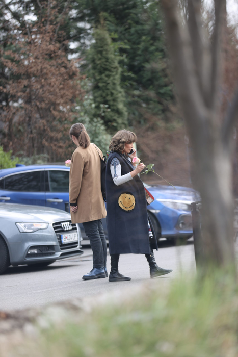 Anna Lesko își "ignoră" prietena (Foto: CANCAN.RO)