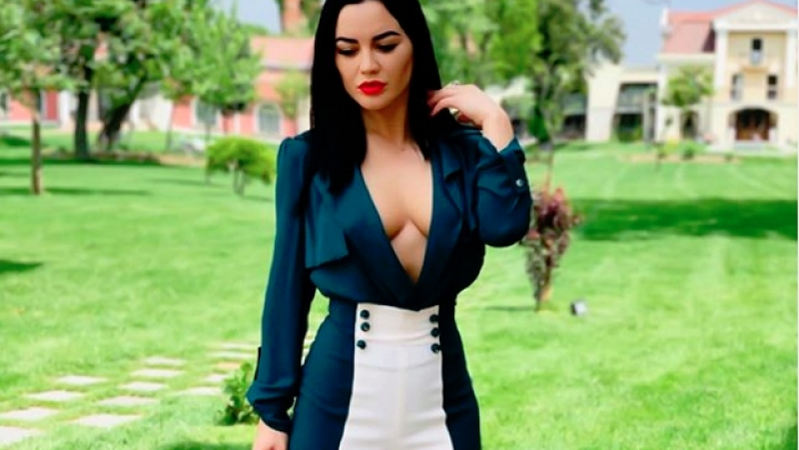 Acum totul e clar! Cum s-au fotografiat Carmen de la Sălciua și Culiță Sterp după ce au ieșit de la o petrecere