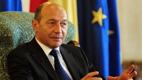 Premiera! Am aflat cum il va chema pe primul nepot al presedintelui in functie si ce apare scris pe buletinul Ioanei Basescu!