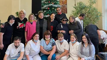 Irina Loghin, Mirabella Dauer, Maria și trupa Alessis au plecat la colindat. Cadouri muzicale de Moș Nicolae pentru seniorii de la ”Patru generații”