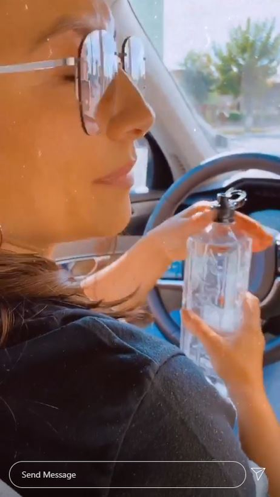 Andra și Cătălin Măruță, replici înțepătoare în timp ce artista își conduce bolidul, iar el este în dreapta ei: “Pe bune? Nu-mi vine să cred! M-ai…” + ce l-a nemulțumit pe prezentator | VIDEO