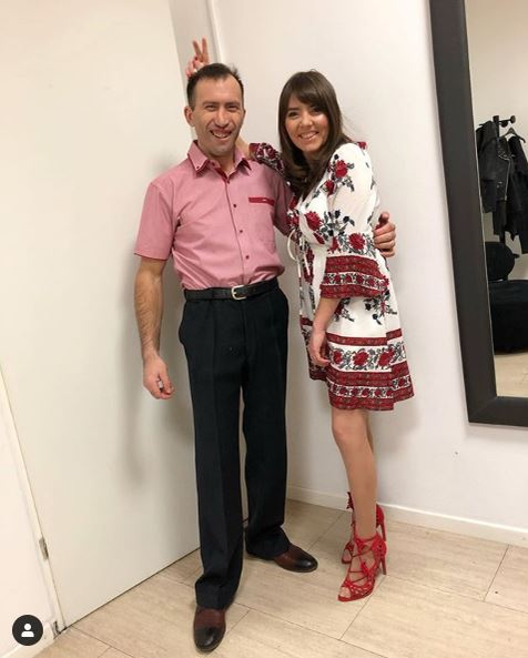 Vulpița de la Acces Direct, în lacrimi după ce și-a surprins soțul în tandrețuri cu o artistă de la noi: “Am zis că poate nu o atinge”. De cine s-a amorezat Viorel Stegaru