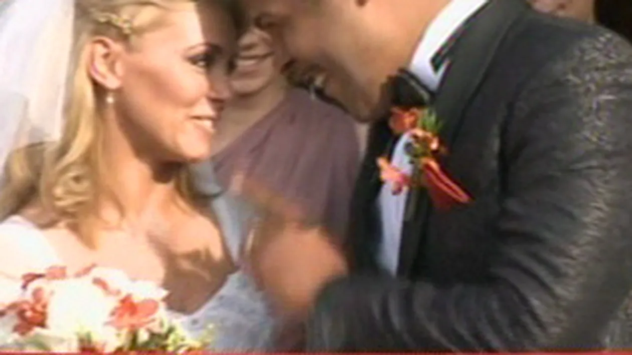 Andreea Patrascu a lacrimat la finalul cununiei religioase: De fiecare data cand imi trecea prin cap sa plang toata lumea ma certa