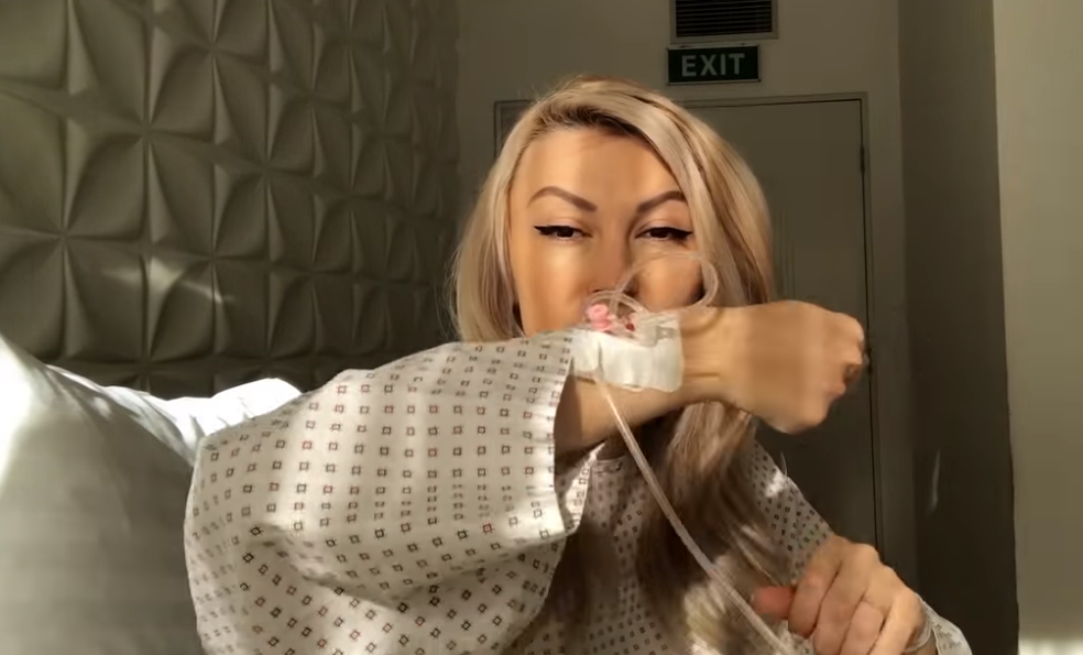 Andreea Bălan și-a filmat propriul sânge. Mărturii care îți dau fiori: “Țâșnea din operație. Am vrut să stau acasă să văd cât sângerez, cât curge”