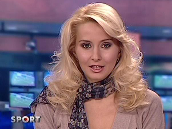 Crina Abrudan va deveni mămică! Prezentatoarea TV este însărcinată