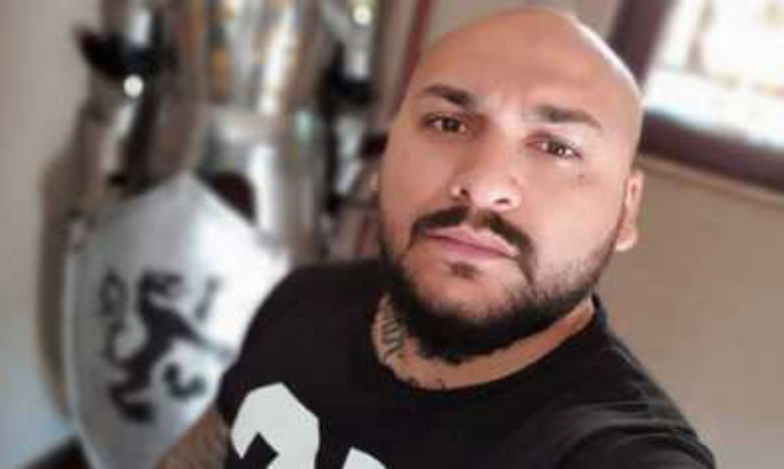 Dani Mocanu, îndrăgostit lulea de Larisa Munteanu