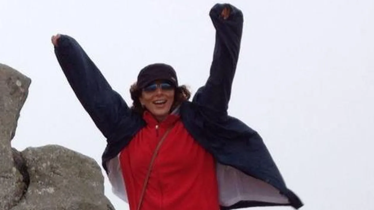 Carmen Bruma i-a invins in instanta pe “hingerii de masini”! Vezi ce le-a spus prietenilor pe Facebook cand a aflat vestea!