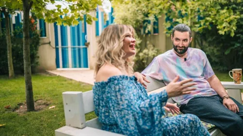 Ce spune Smiley despre numele fetiței „Gina e bine, se mișcă la greu”