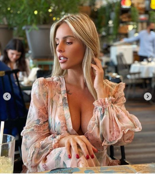 Florentina Raiciu, declarată cea mai senzuală apariție din Playboy unde a pozat de 5 ori! Din ce câștigă bani presupusa amantă a lui Laurențiu Reghecampf | Galerie FOTO HOT