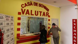 Curs valutar 1 mai 2020. Nu e nicio eroare: Câți lei costă azi 1 euro