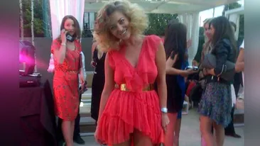 Imagini +18 la iUmor! Cum apare Delia Matache e fără precedent în televiziunea din România