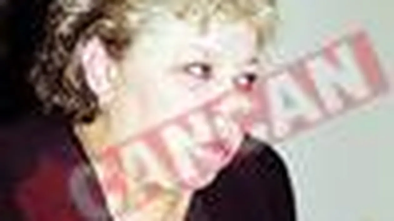 Sotia lui Stefan Iordache vrea sa se sinucida