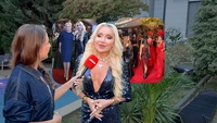 Sonia Trifan, show total la majoratul carierei! Designerul a transformat podiumul într-un spectacol „Belle Époque”: „Mă simt mai bine și mai frumos decât la 18 ani”
